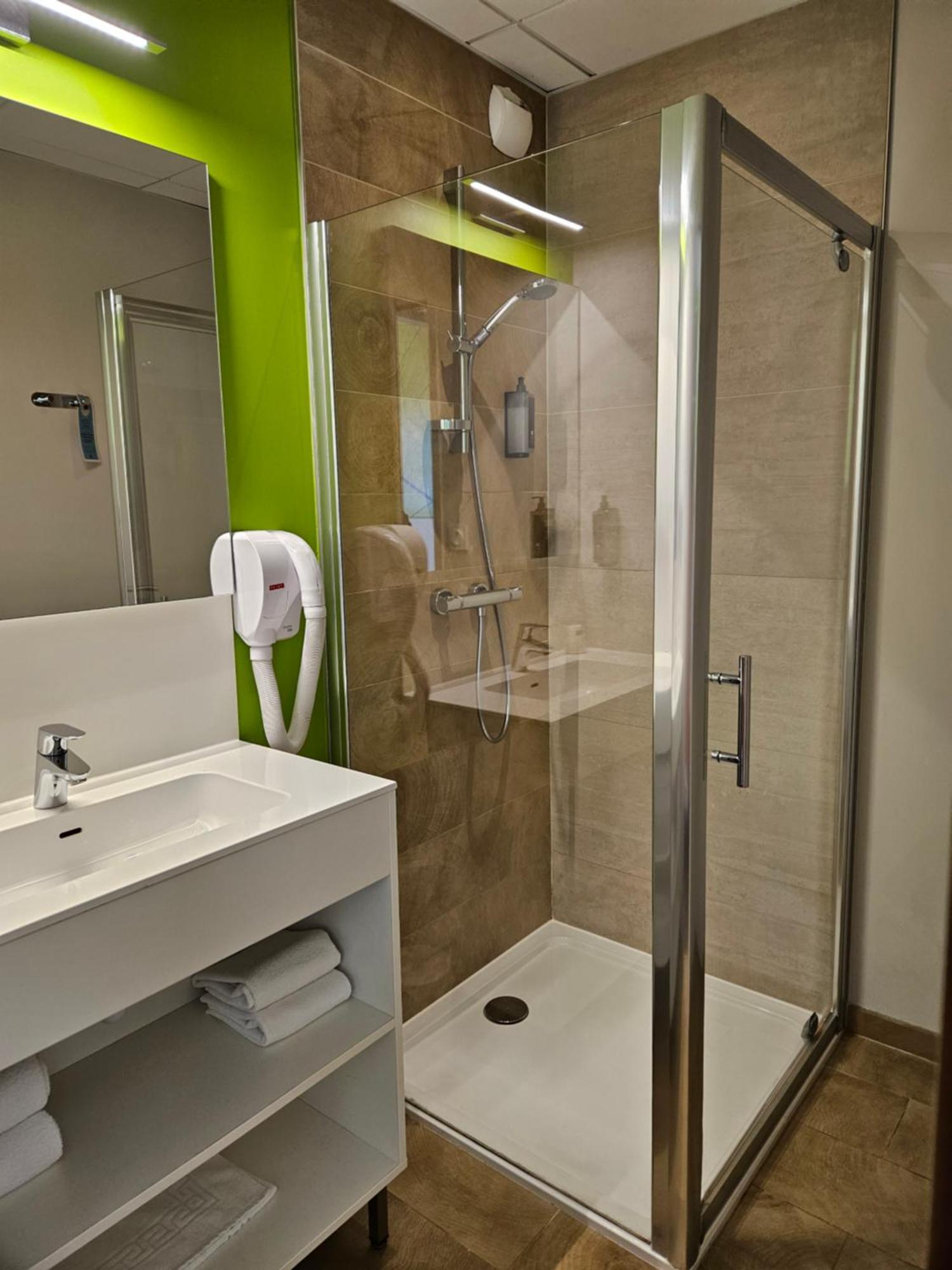Ibis Styles Villeneuve Sur Lot Εξωτερικό φωτογραφία
