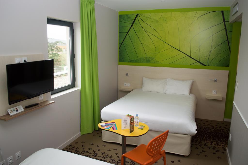 Ibis Styles Villeneuve Sur Lot Εξωτερικό φωτογραφία