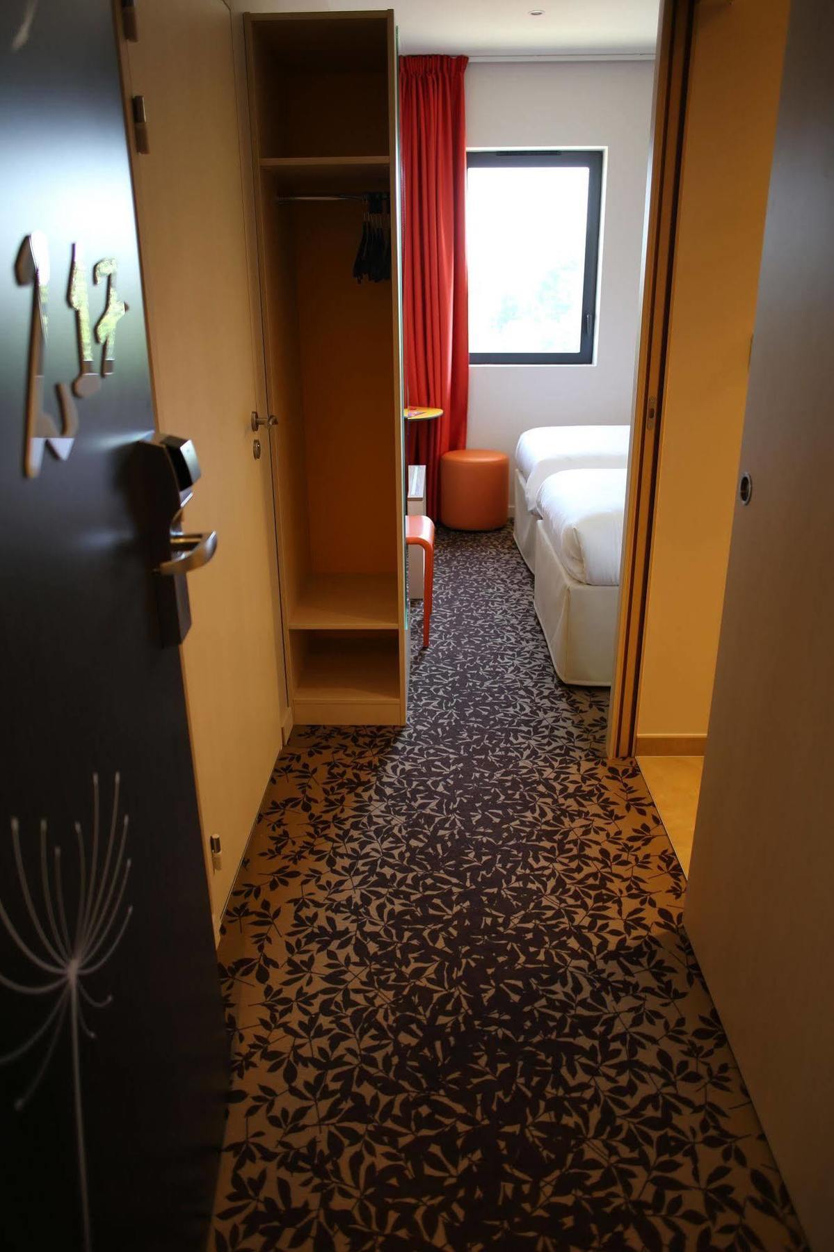 Ibis Styles Villeneuve Sur Lot Εξωτερικό φωτογραφία